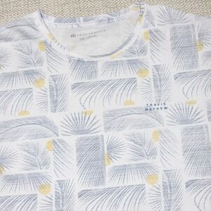 Travis Mathew‎ Sun Guilt T-Shirt Men's Size  XXL Top White Blue Yellow